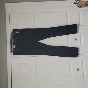 Old Navy The Flirt Skiny Jeans NWT